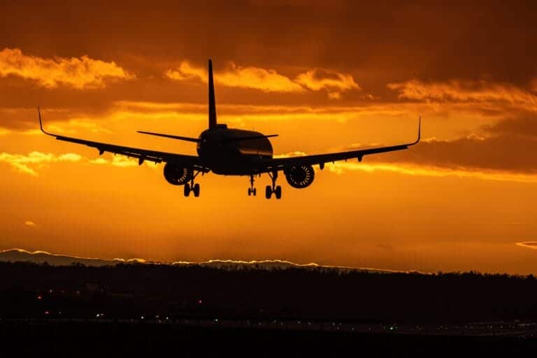 7 Best Ways to Get from Charles de Gaulle (CDG) to Paris city Center