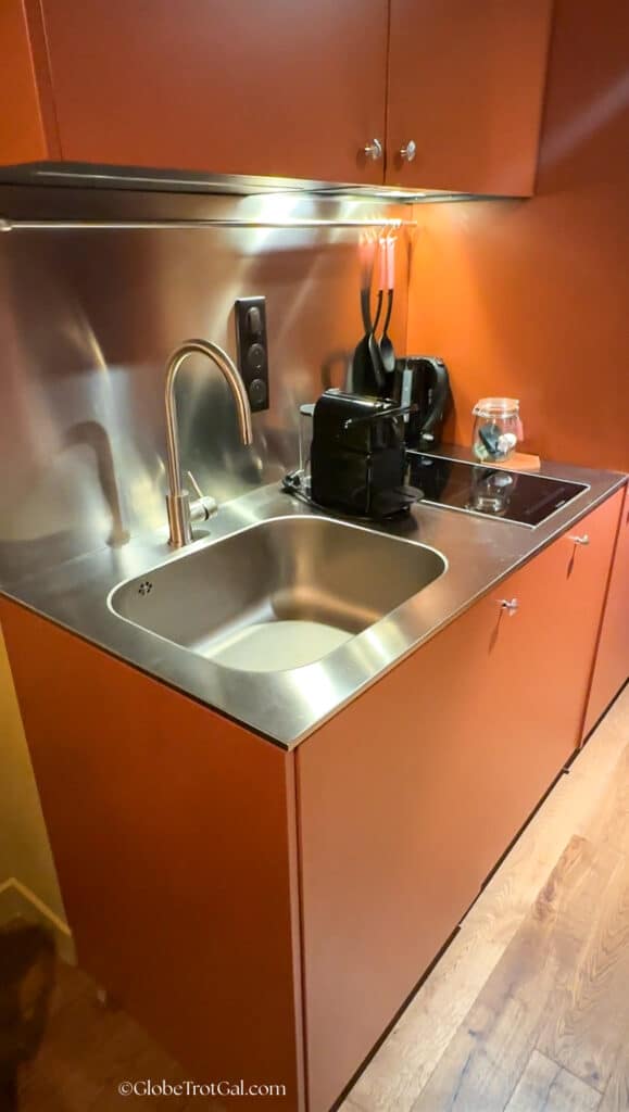Room kitchenette at Le Jardin de Locke one of the best aparthotels in Paris